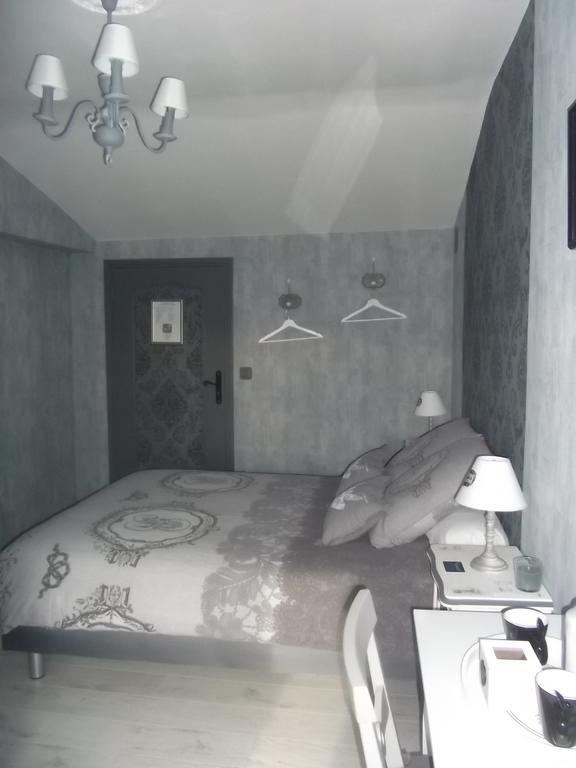 Bed and Breakfast Au Vieux Logis 63 Saint-Remy-sur-Durolle Екстер'єр фото